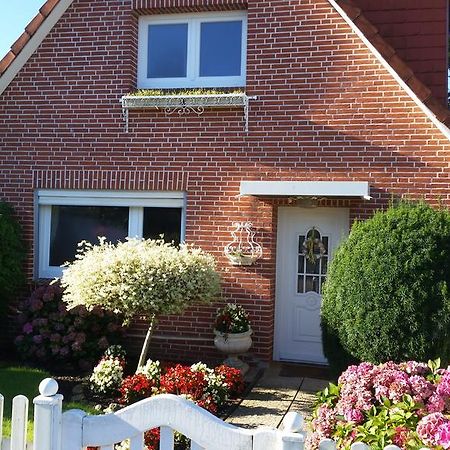 Ferienhaus Am Hasselberg Husum ภายนอก รูปภาพ