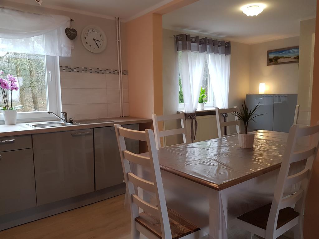 Ferienhaus Am Hasselberg Husum ภายนอก รูปภาพ